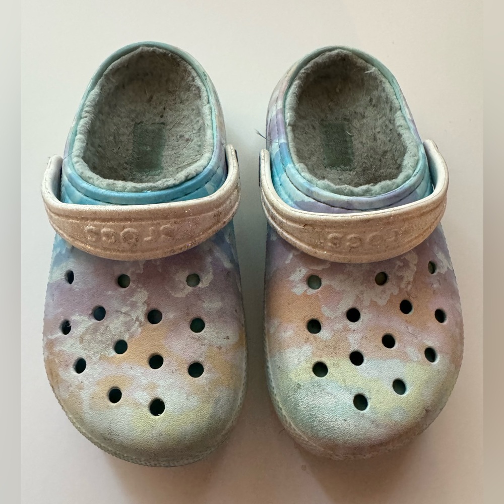Crocs KidsK Classic Marbled Tie Dye Glitter Strap Lined Clog Size 12